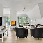 4 Bedroom In Ulfborg