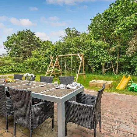 Holiday home 4 Bedroom In Ulfborg Ohuse