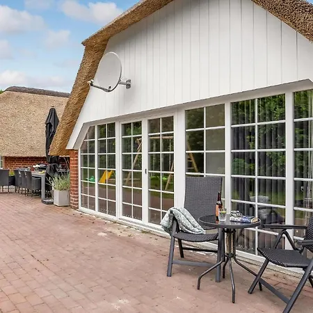 Holiday home 4 Bedroom In Ulfborg *