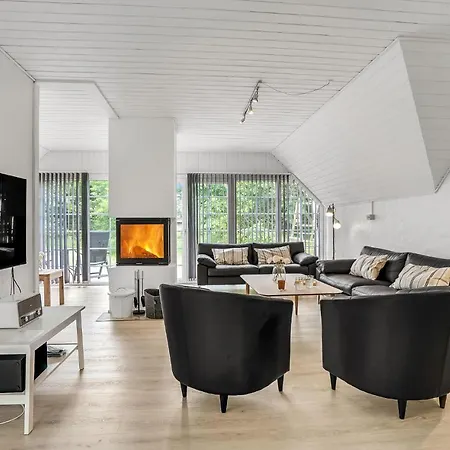 4 Bedroom In Ulfborg