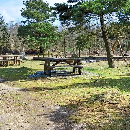 4 Bedroom In Ulfborg Holiday home Ohuse