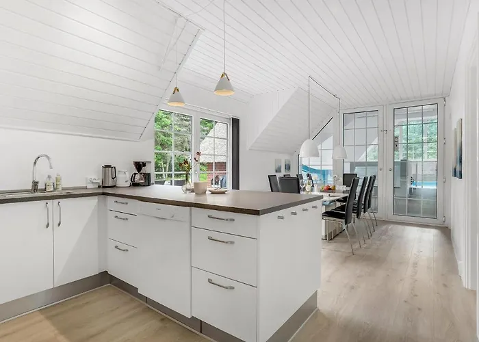 4 Bedroom In Ulfborg * Ulfborg