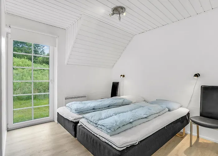Hébergement de vacances 4 Bedroom In *